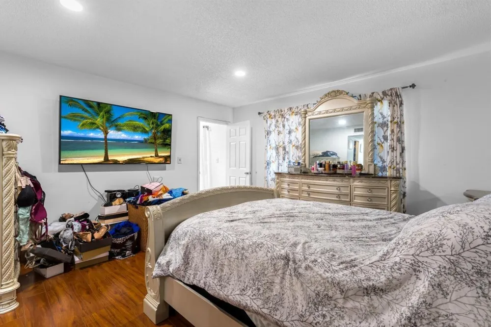 6301 Falls Cir Drive #307 Lauderhill, FL 33319