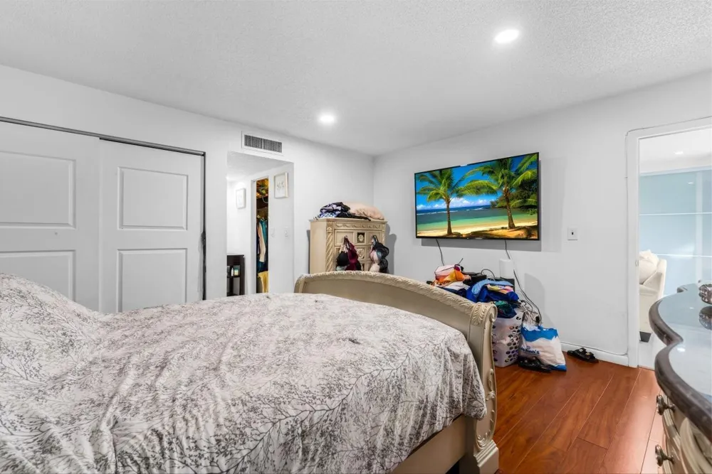 6301 Falls Cir Drive #307 Lauderhill, FL 33319