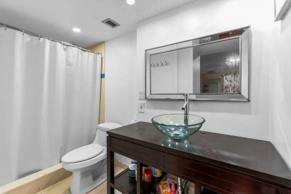 6301 Falls Cir Drive #307 Lauderhill, FL 33319