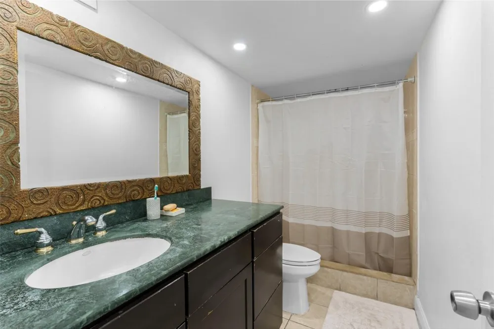 6301 Falls Cir Drive #307 Lauderhill, FL 33319