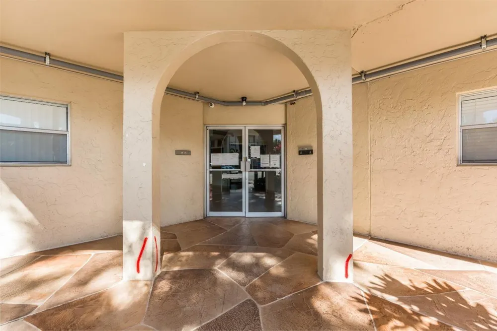 6301 Falls Cir Drive #307 Lauderhill, FL 33319