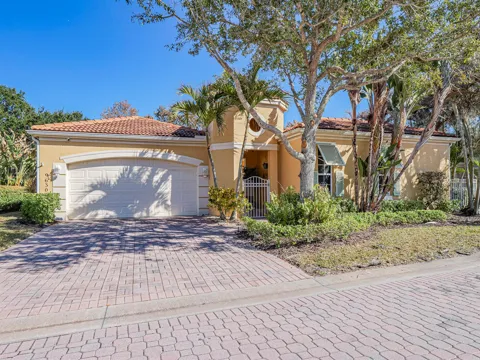9630 E Maiden Court
