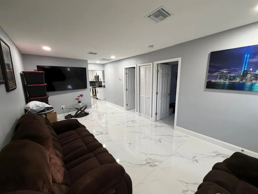 1606 S 45 STREET Tampa, FL 33619