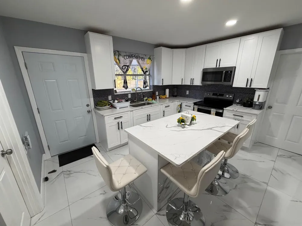 1606 S 45 STREET Tampa, FL 33619