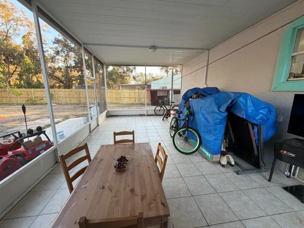 1606 S 45 STREET Tampa, FL 33619