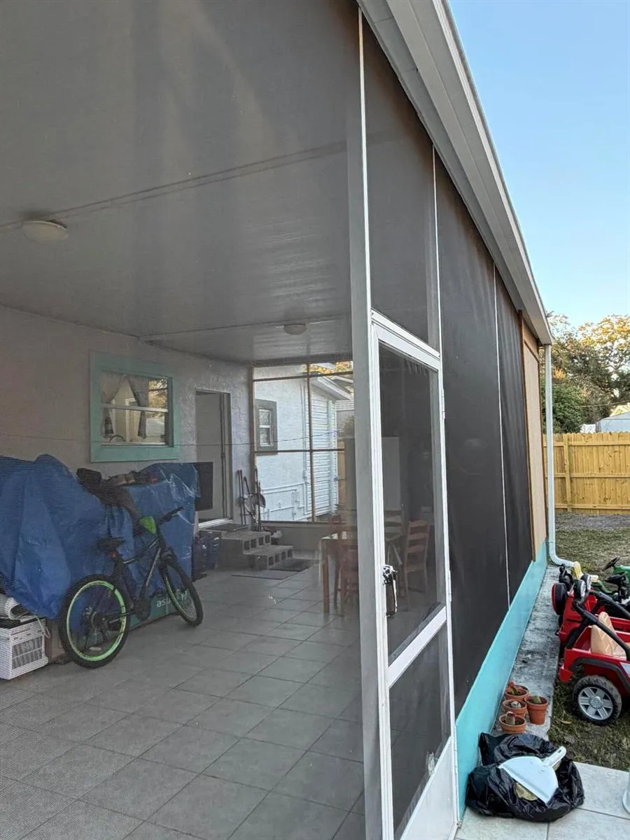 1606 S 45 STREET Tampa, FL 33619