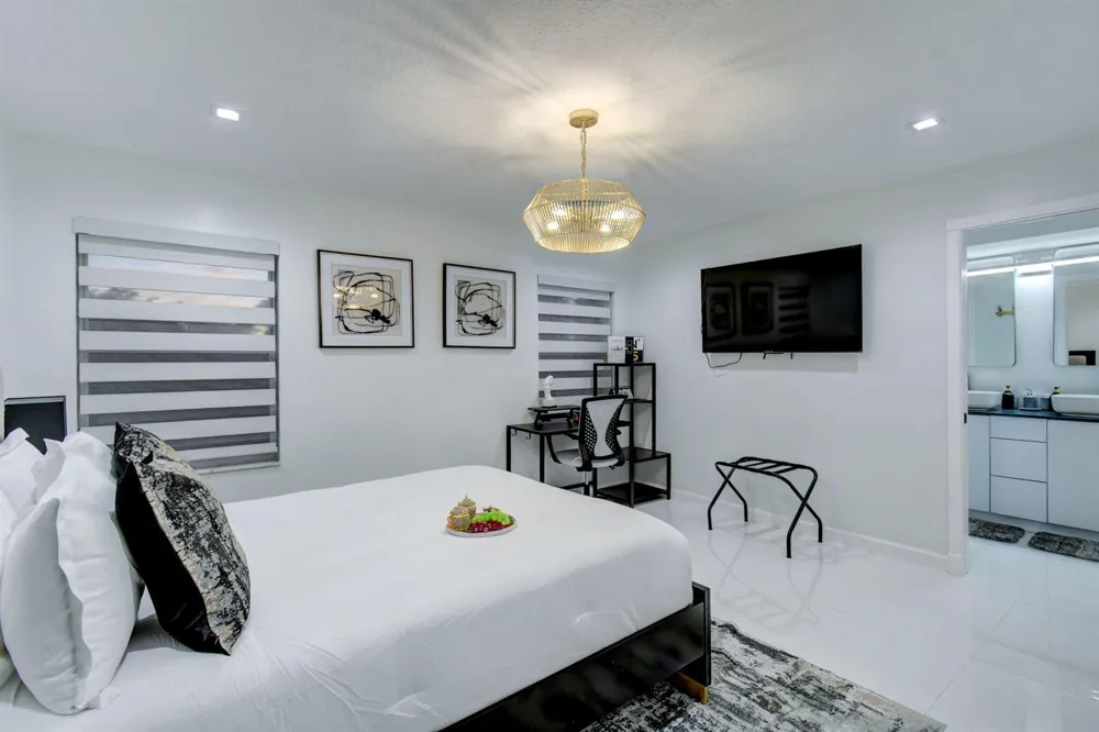 14950 Roan Court Wellington, FL 33414