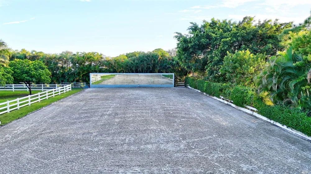 14950 Roan Court Wellington, FL 33414