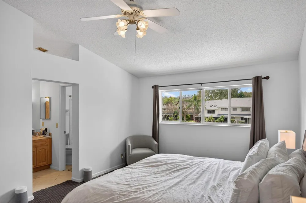2274 Discovery Circle W #2274 Deerfield Beach, FL 33442