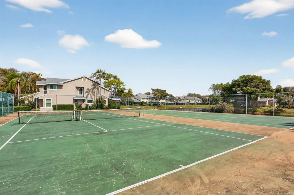 2274 Discovery Circle W #2274 Deerfield Beach, FL 33442
