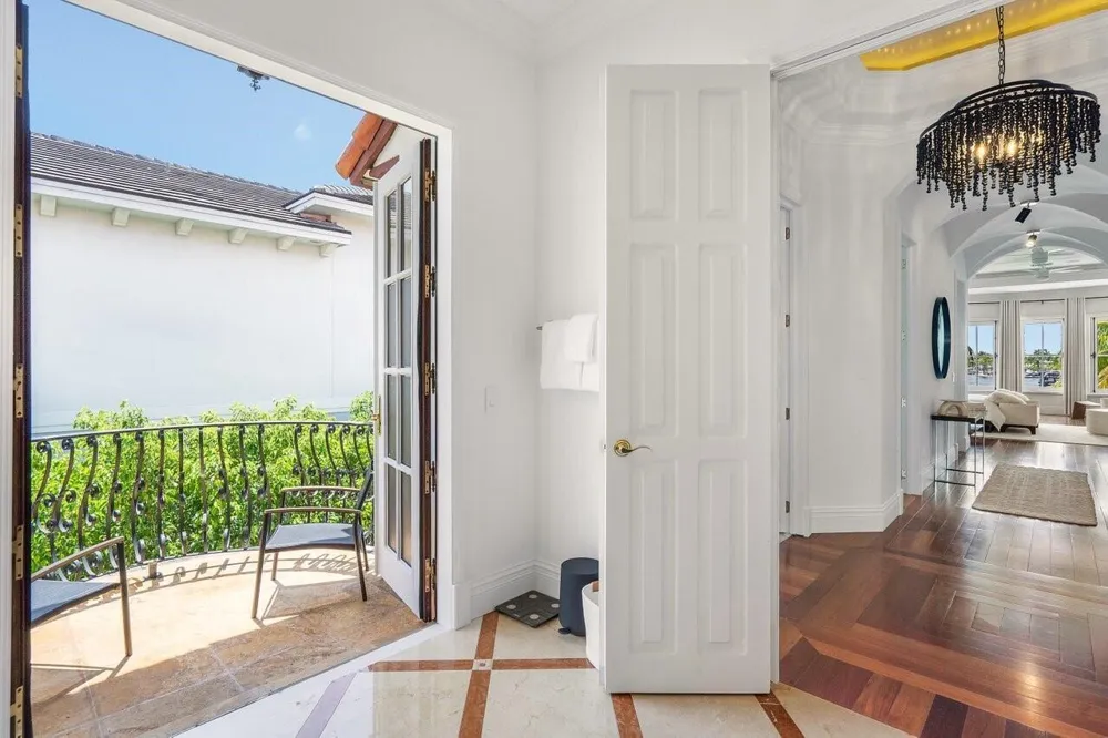 350 E Ocean Avenue Lantana, FL 33462