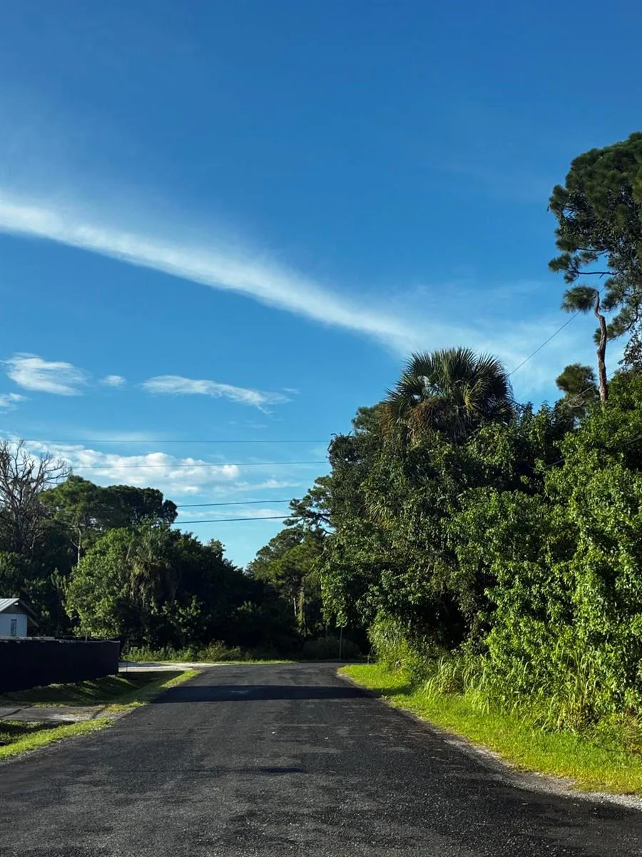 2 Notlem Drive Fort Pierce, FL 34982