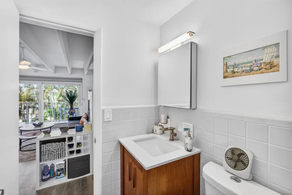 4001 S Ocean Boulevard #308 South Palm Beach, FL 33480