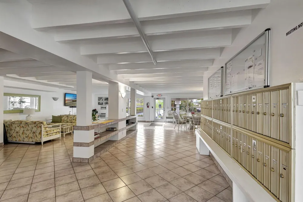 4001 S Ocean Boulevard #308 South Palm Beach, FL 33480