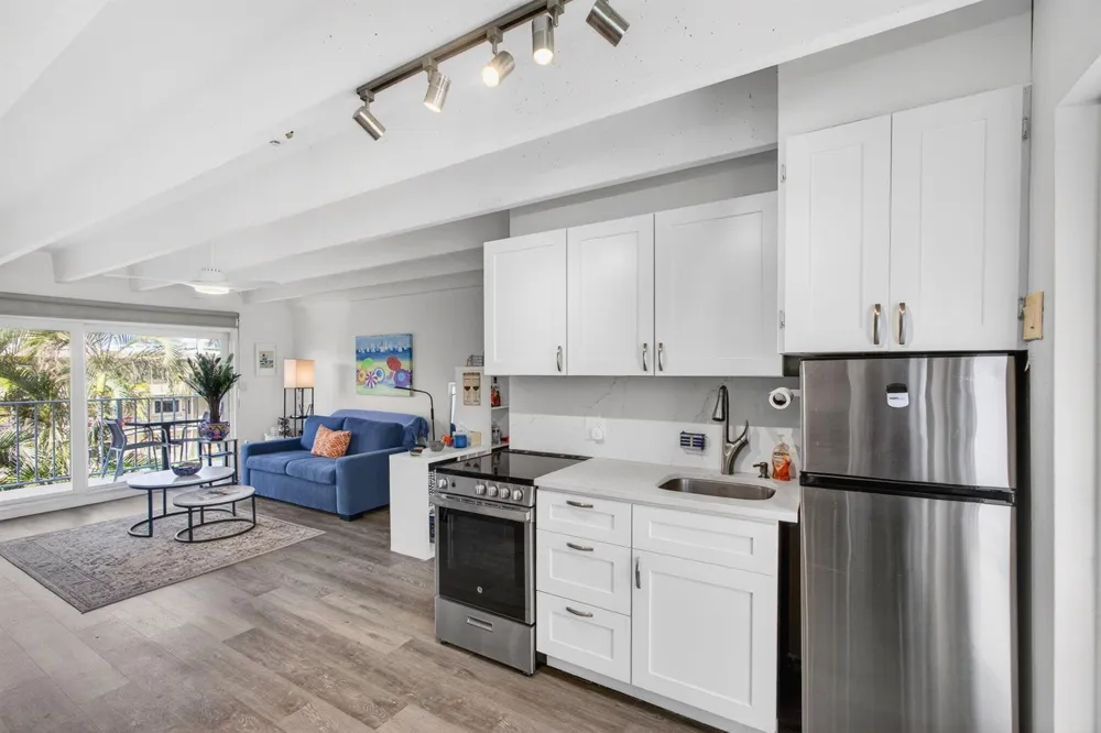 4001 S Ocean Boulevard #308 South Palm Beach, FL 33480