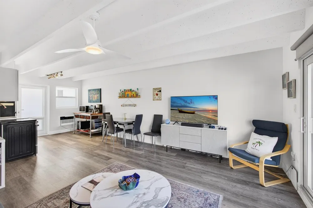 4001 S Ocean Boulevard #308 South Palm Beach, FL 33480