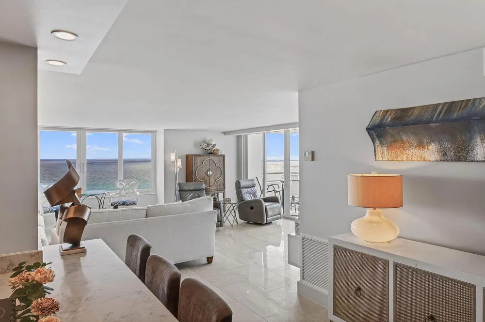 545 S Fort Lauderdale Beach Boulevard #1702 Fort Lauderdale, FL 33316