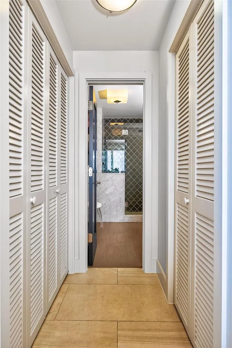545 S Fort Lauderdale Beach Boulevard #1702 Fort Lauderdale, FL 33316