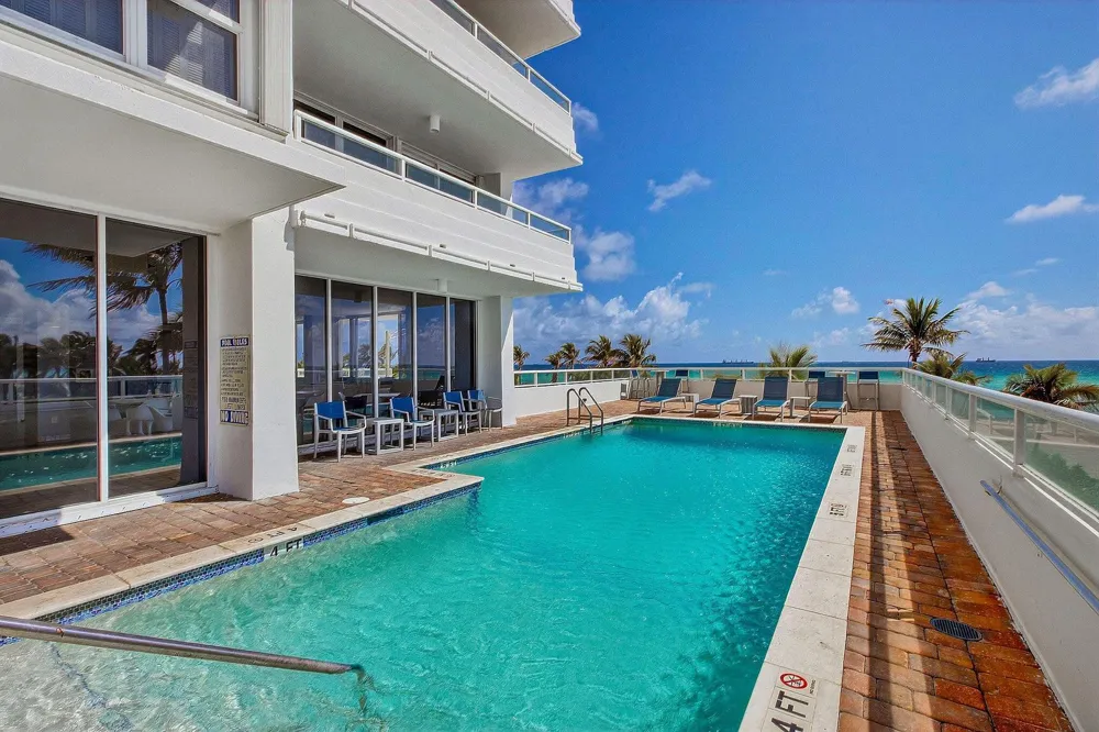 545 S Fort Lauderdale Beach Boulevard #1702 Fort Lauderdale, FL 33316