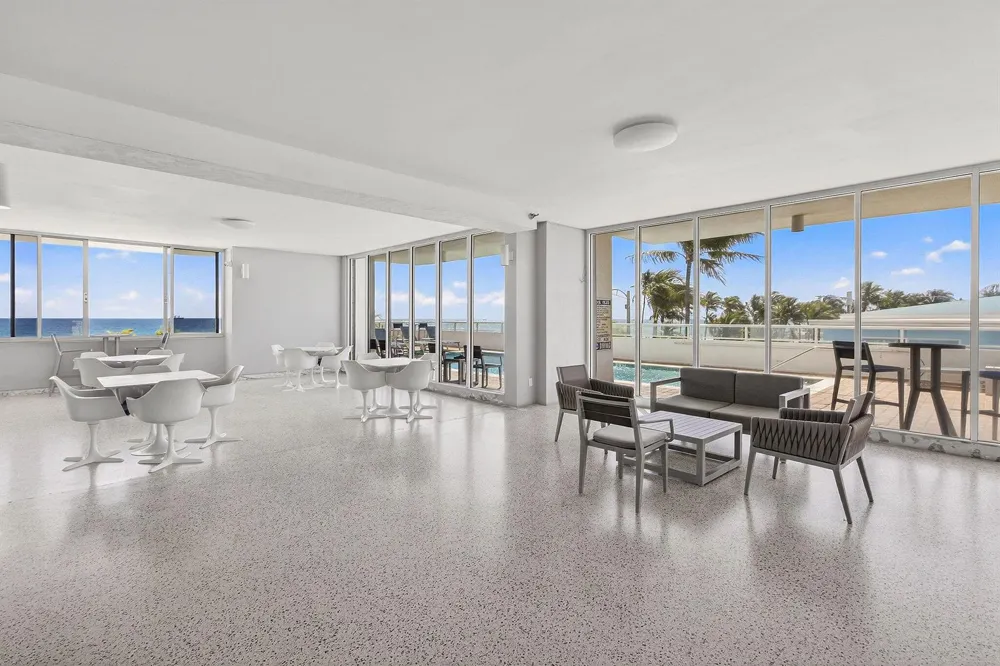 545 S Fort Lauderdale Beach Boulevard #1702 Fort Lauderdale, FL 33316