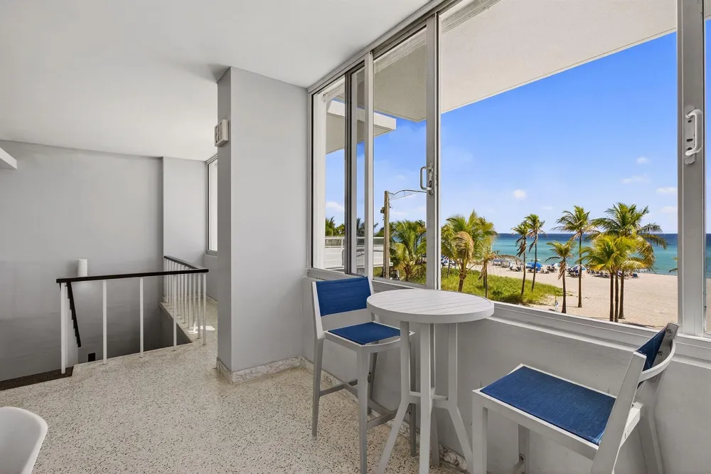 545 S Fort Lauderdale Beach Boulevard #1702 Fort Lauderdale, FL 33316