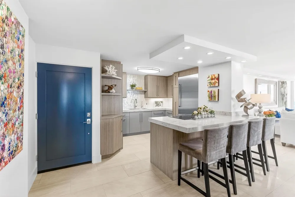 545 S Fort Lauderdale Beach Boulevard #1702 Fort Lauderdale, FL 33316