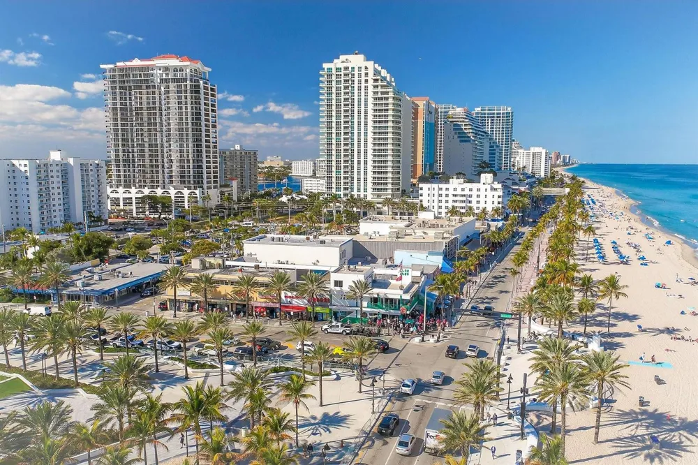 545 S Fort Lauderdale Beach Boulevard #1702 Fort Lauderdale, FL 33316