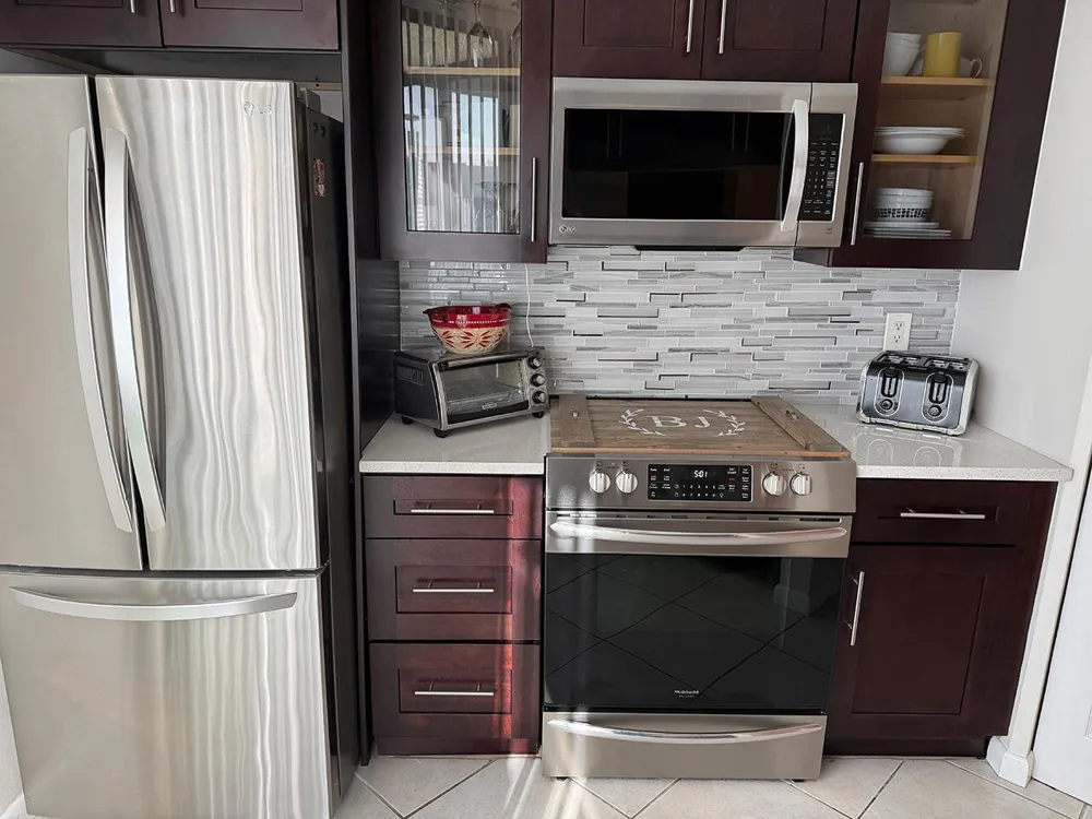 10451 W Broward Boulevard #306 Plantation, FL 33324