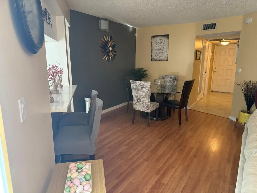 10451 W Broward Boulevard #306 Plantation, FL 33324