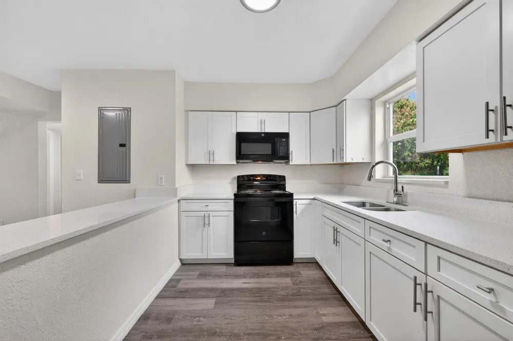 217 NW 14th Street Belle Glade, FL 33430