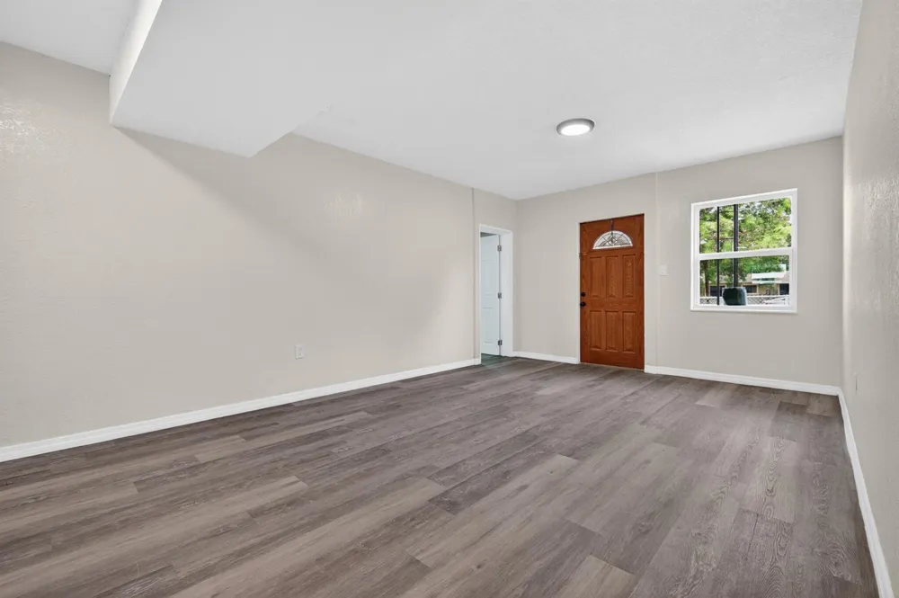 217 NW 14th Street Belle Glade, FL 33430