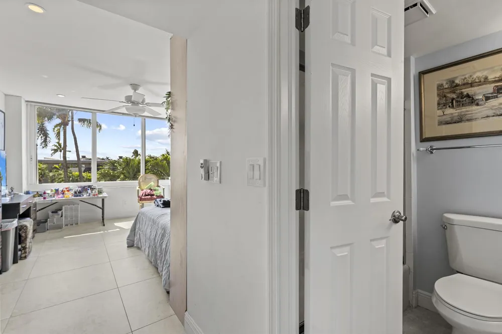 3589 S Ocean Boulevard #306 South Palm Beach, FL 33480