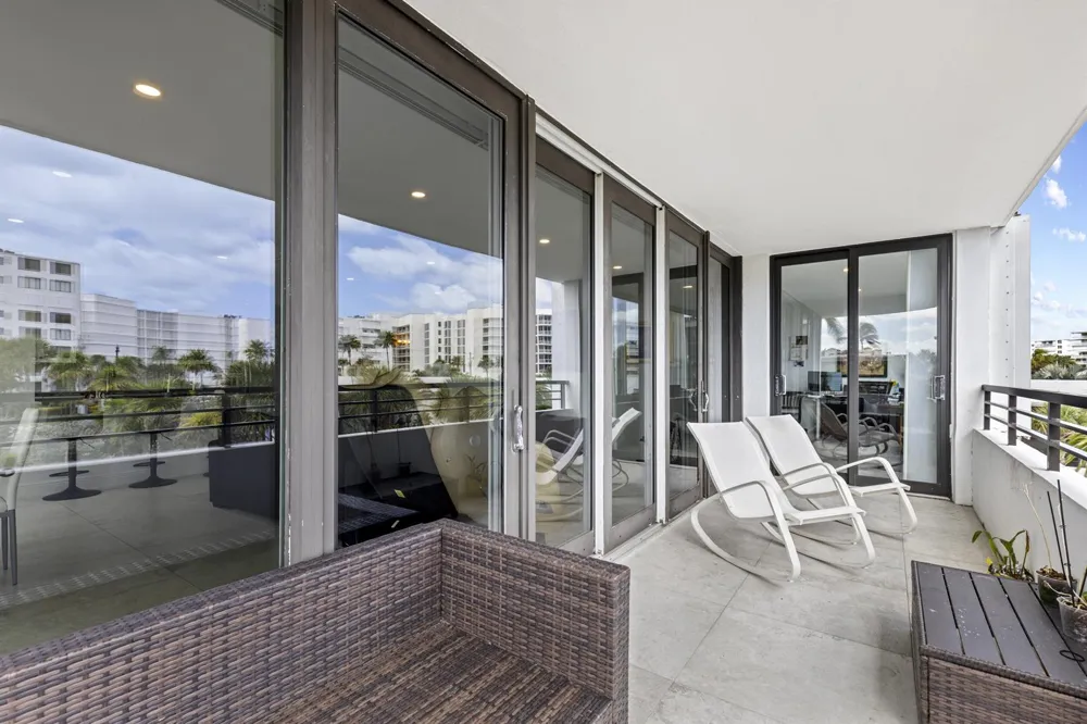 3589 S Ocean Boulevard #306 South Palm Beach, FL 33480