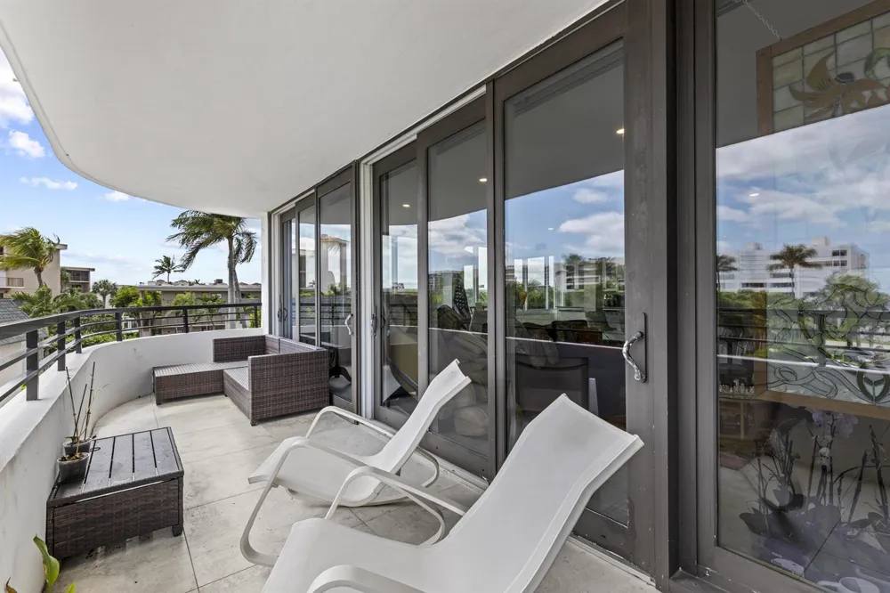 3589 S Ocean Boulevard #306 South Palm Beach, FL 33480