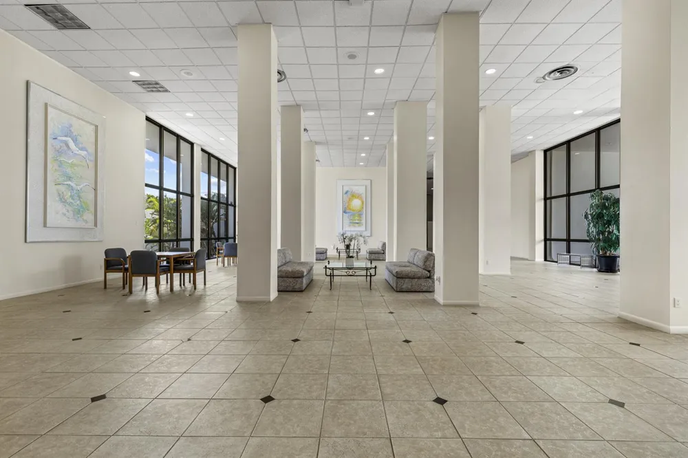 3589 S Ocean Boulevard #306 South Palm Beach, FL 33480