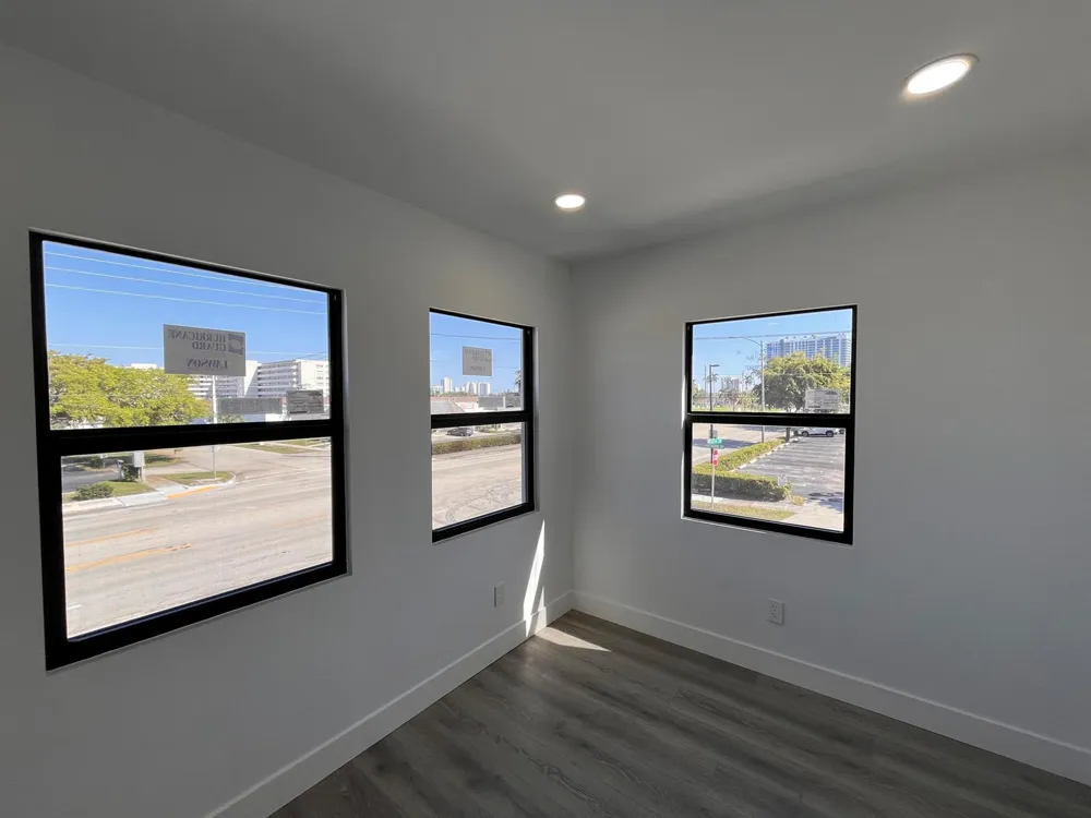900 US-1 Lake Park, FL 33403