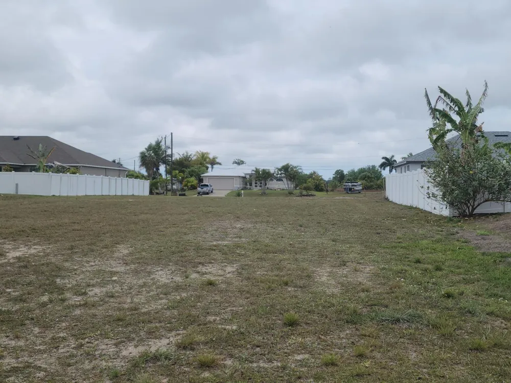 3222 NE 13th Court Cape Coral, FL 33909