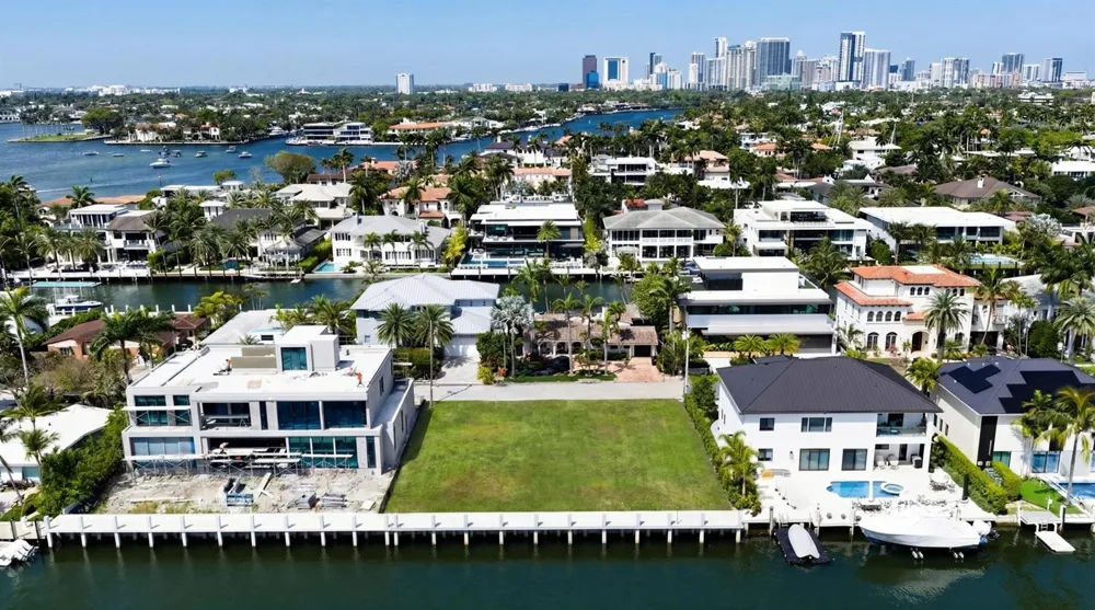 646 Flamingo-a Drive Fort Lauderdale, FL 33301