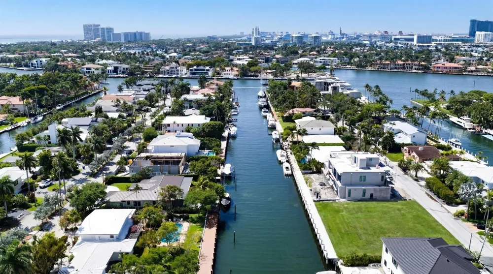 646 Flamingo-a Drive Fort Lauderdale, FL 33301