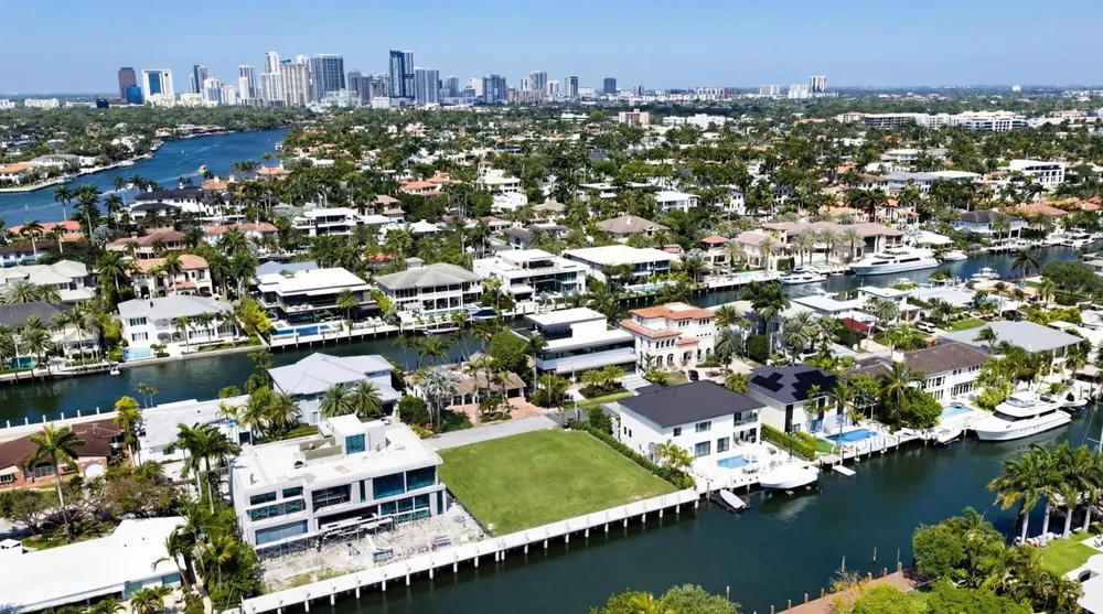 646 Flamingo-a Drive Fort Lauderdale, FL 33301