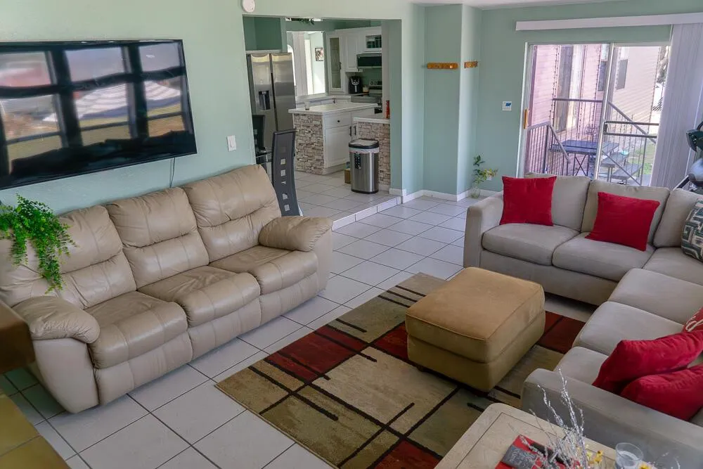 5472 Citrus Hill Drive 