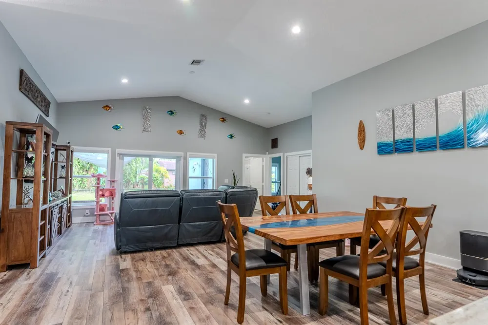 11420 NW 26th Street Plantation, FL 33323