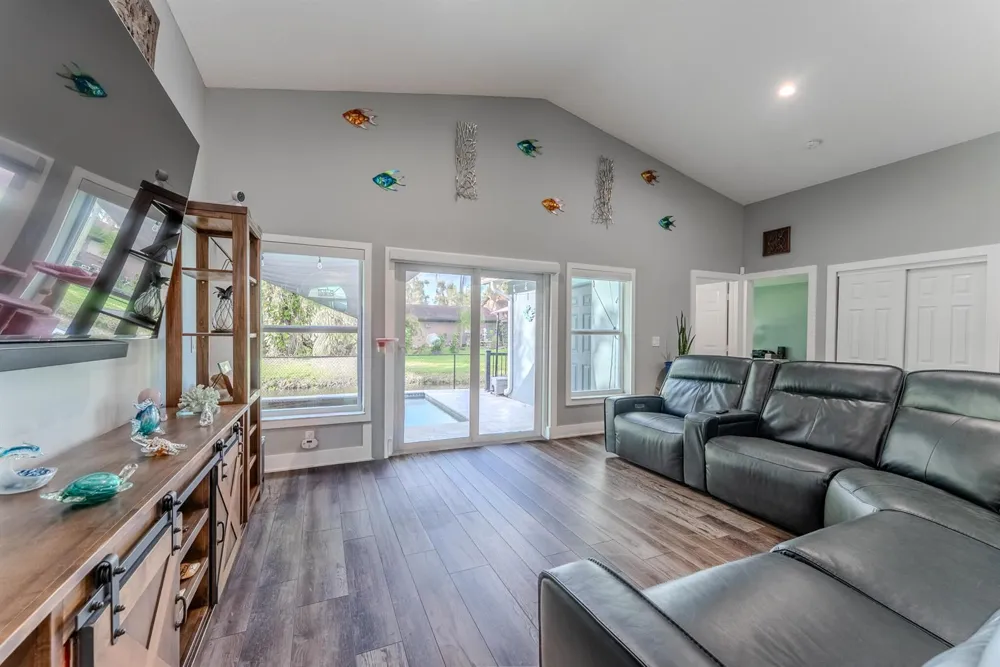 11420 NW 26th Street Plantation, FL 33323