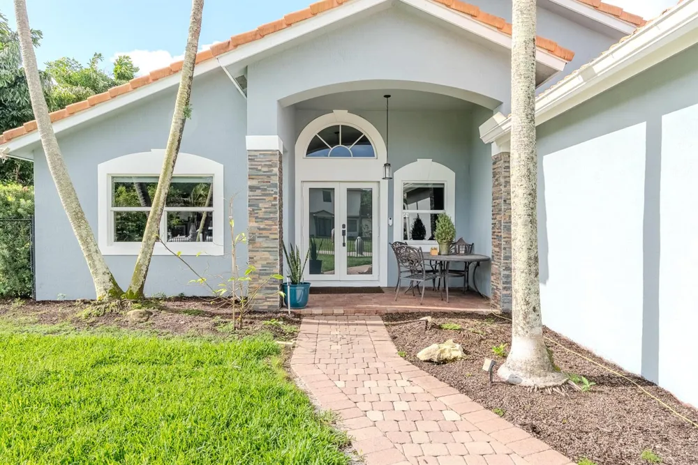 11420 NW 26th Street Plantation, FL 33323