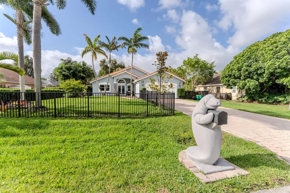11420 NW 26th Street Plantation, FL 33323