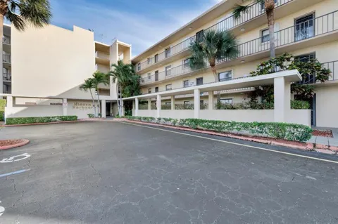 890 Federal Highway #405