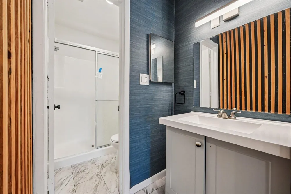 6001 Shakerwood Circle #203 Tamarac, FL 33319