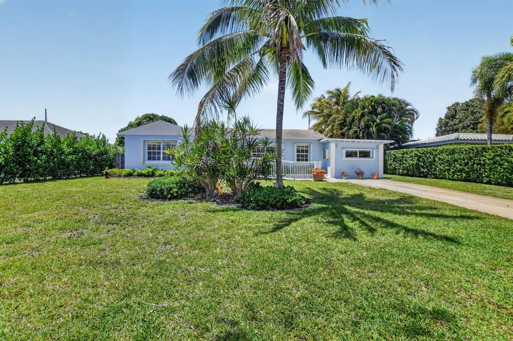 277 NW 3rd Court Boca Raton, FL 33432