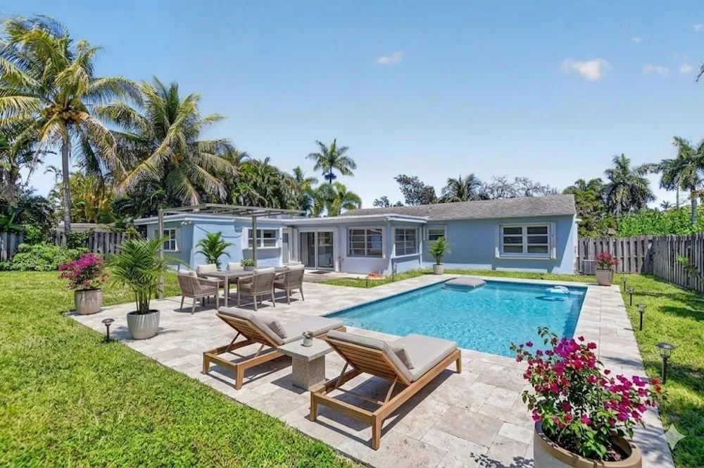 277 NW 3rd Court Boca Raton, FL 33432