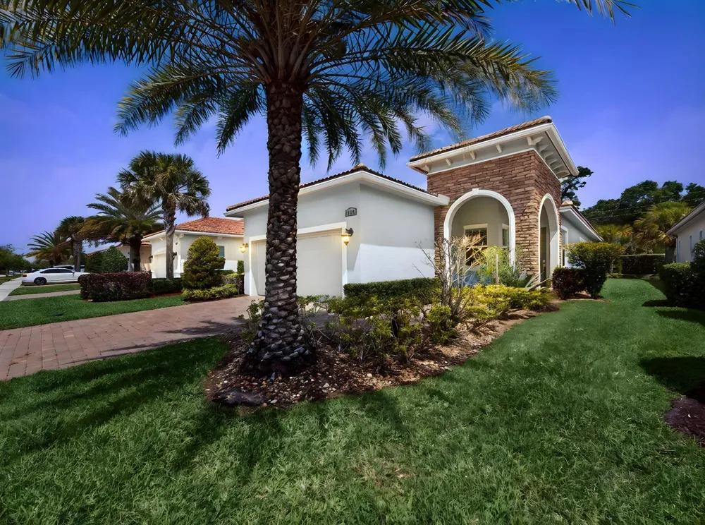 11111 SW Visconti Way Port St. Lucie, FL 34986